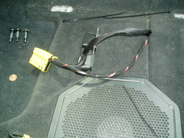 04 4 Sitze Stecker%20Kabel%20verbunden 