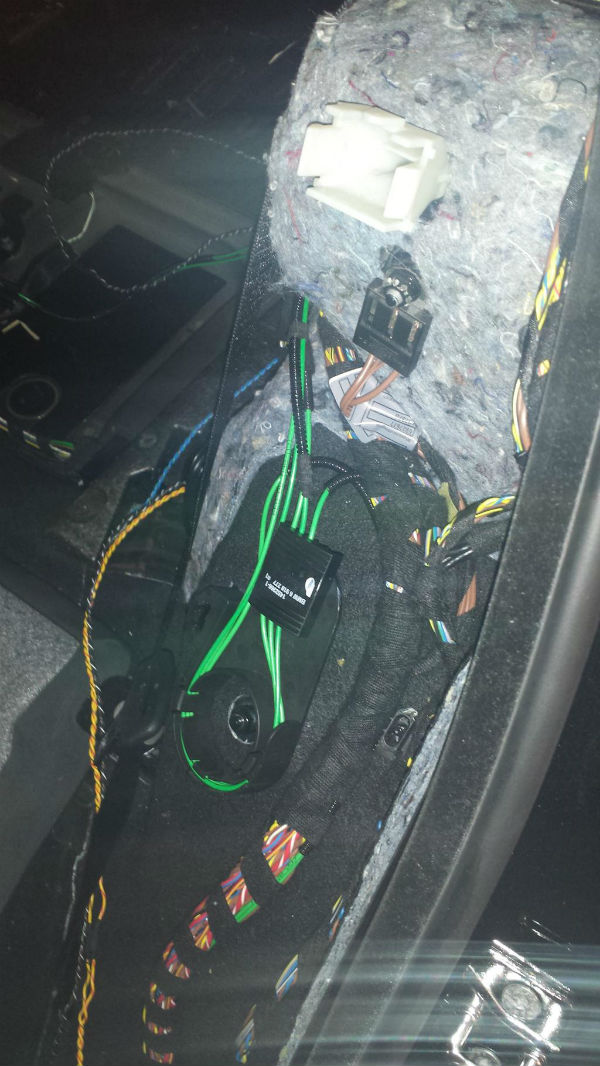 Umrüstung von Hifi auf Top Hifi (logic 7) bei BMW E90