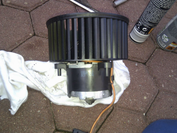 Bmw Klimaluefter Quietschen Beseitigen E90 Faq De 6